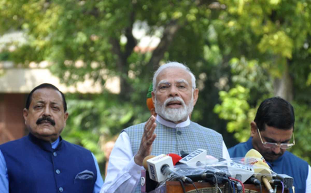 लोकसभा की सुरक्षा में चूक का मसला, पीएम मोदी ने मंत्रियों को दिए अहम निर्देश